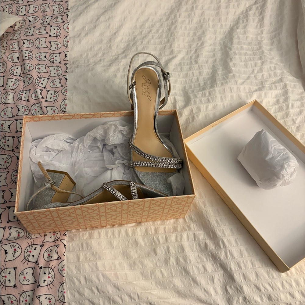 Badgley Mischka Glittering Silver Heels